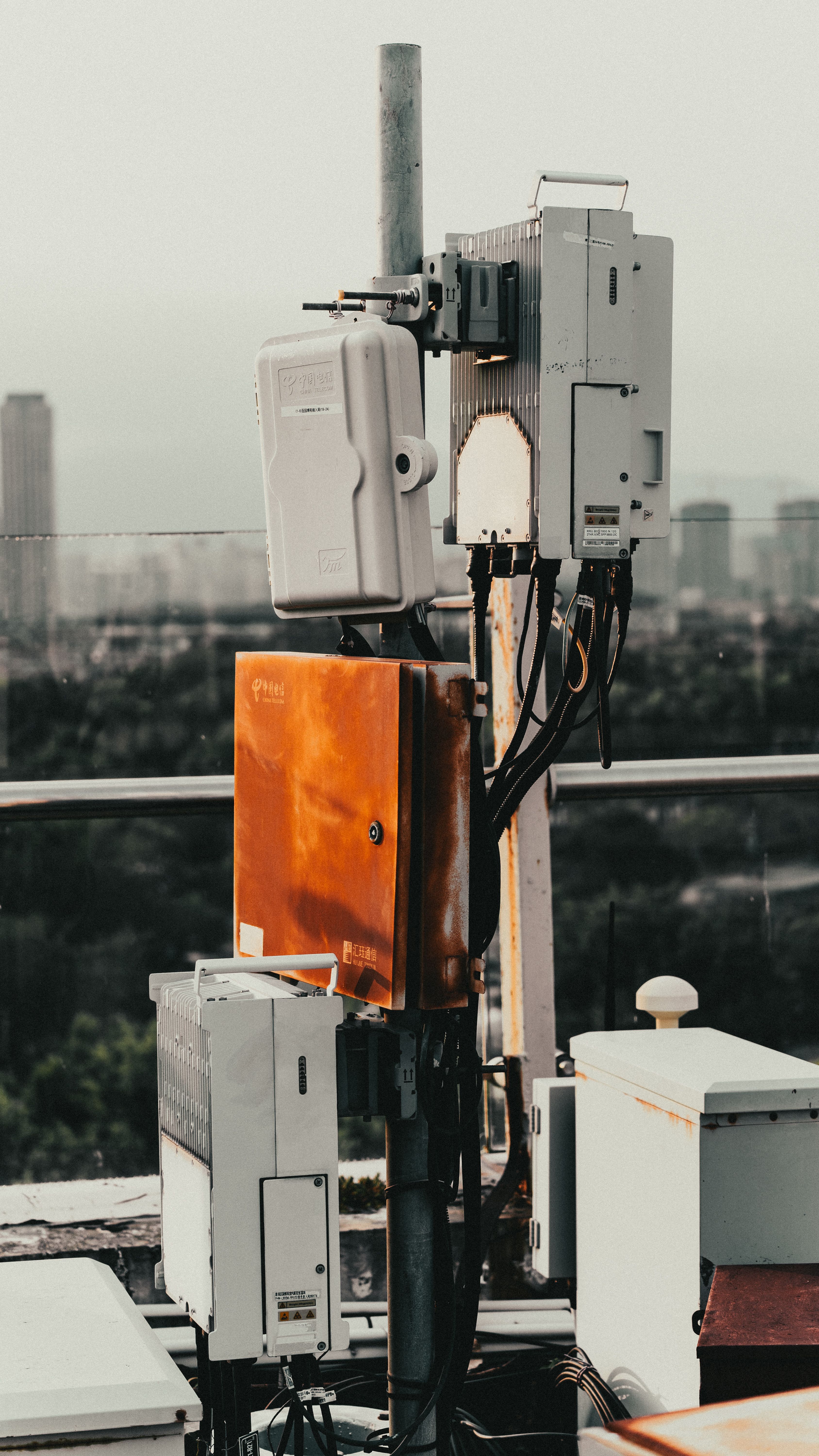 Cable infrastructure and network wiring